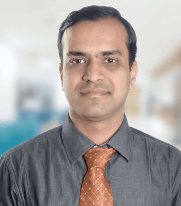 Dr. Ashish Holani,who is eye specialist in aurangabad